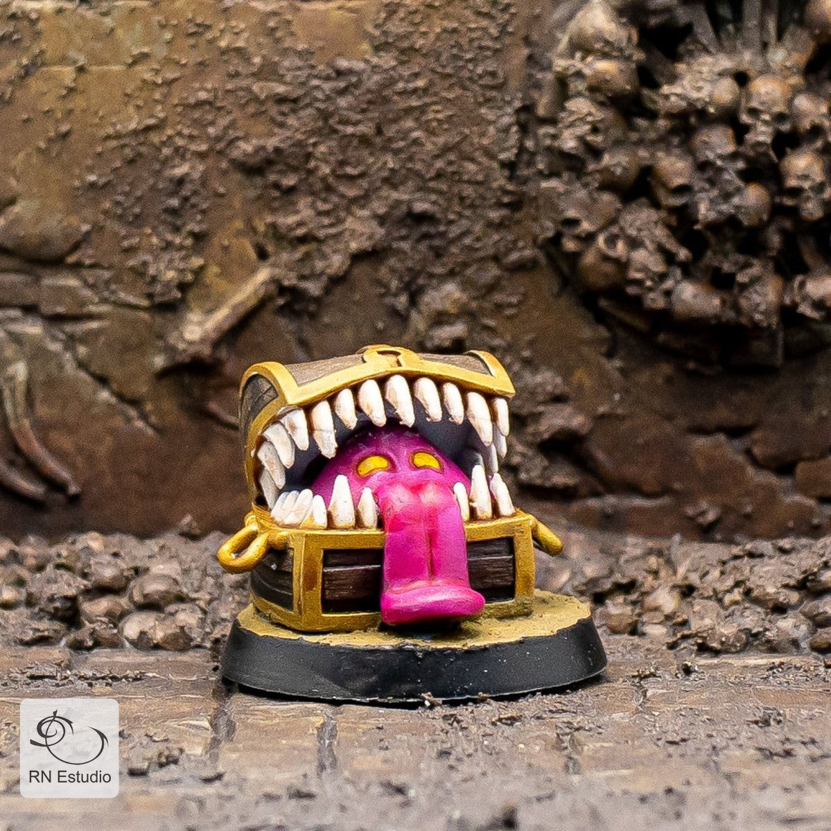 Fantasy Mimic Chest Miniature - We Print Miniatures -RN Estudio