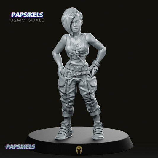 Winnifred, Female Mech Engineer – Sci-fi Miniature - We Print Miniatures