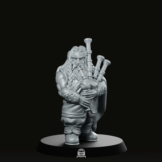 Dwarf Piper Miniature