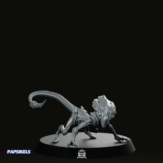 Alien Xeno Prowler 1 miniature - Papsikels Miniatures - We Print Miniatures