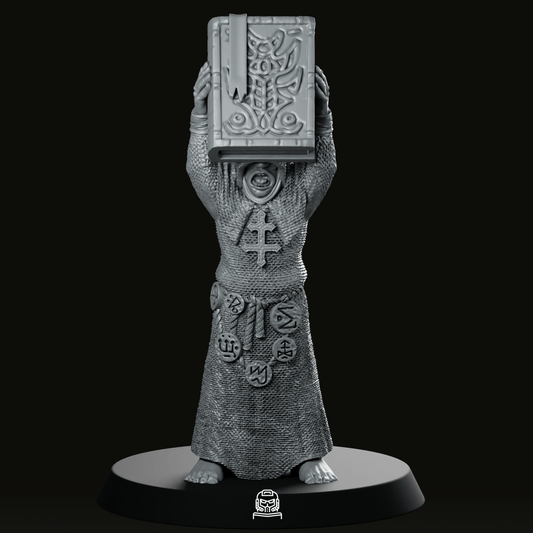 Cultist With Book Miniature - Onmioji - We Print Miniatures