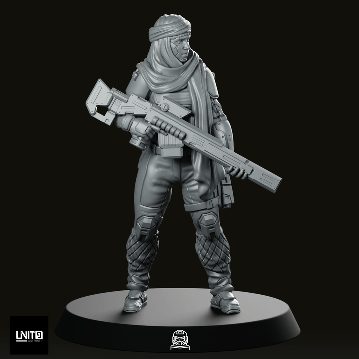 Dalia Al Basir Pose1 Miniature Sci-fi Rifle Fighter
