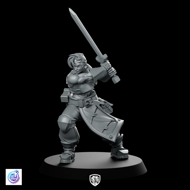 Figurine Erika Red Brandissant une Épée, Femme Dynamique