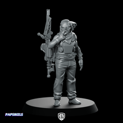 Female Colonial Marine Pvt Orlena Deguski Miniature Sci - Fi - Papsikels Miniatures - We Print Miniatures