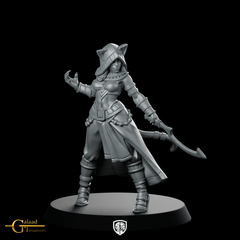 Female Leonin 01 Miniature Catfolk Rogue Duellist - Galaad - We Print Miniatures