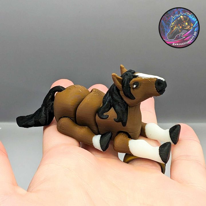 Flexi Baby Horse Keychain - Kirsten M - We Print Miniatures