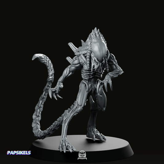 Gigerian Skull Hunter Hybrid C Miniature - Papsikels Miniatures - We Print Miniatures