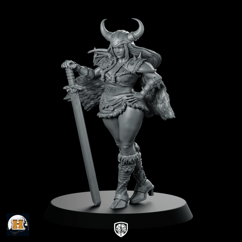 Herja Miniature Horned Warrior Queen Sword Heroine - Haito - We Print Miniatures