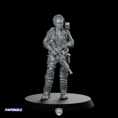 Human Colonial Marine Colonel Eula Hendricks 6 Miniature