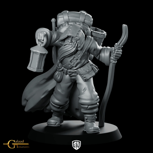 Merchant Traveller Miniature Hooded Ranger Traveller - Galaad - We Print Miniatures