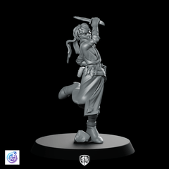 Preparing Slash Miniature Dynamic Dagger Rogue Fighter - CastNPlay - We Print Miniatures