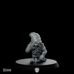 Dwarf3 Wargaming Miniature Gnome Scout Goggle
