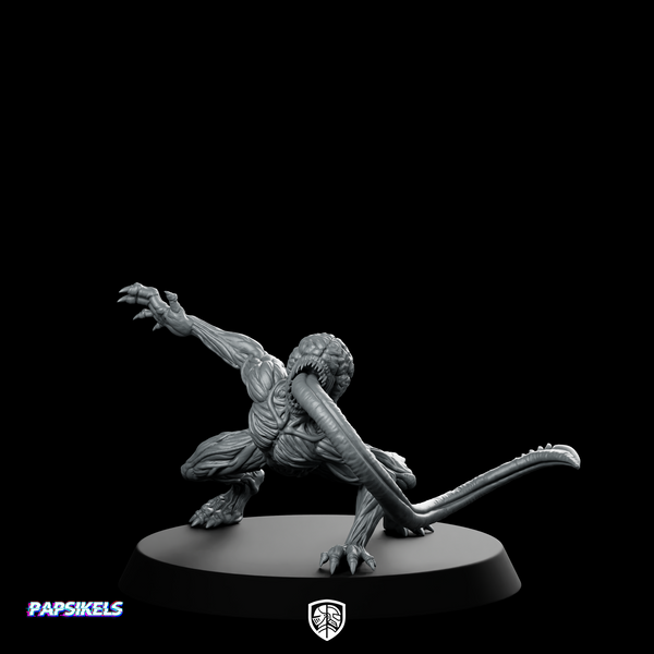 Mutant Zombie 6 Miniature Alien Xenomorph Creature