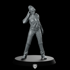 Reese02 Miniature Visor Operative