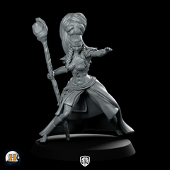 Rynna Rootfury 32 Miniature Female Sorceress Staff