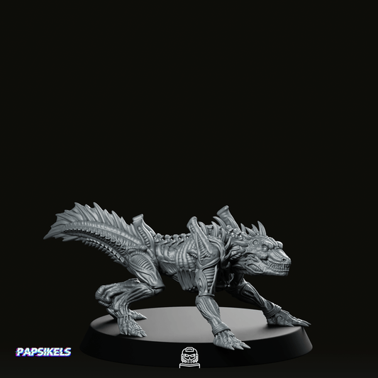 Reptilelike Xenomorph Natural Predator 2 Miniature - Papsikels Miniatures - We Print Miniatures