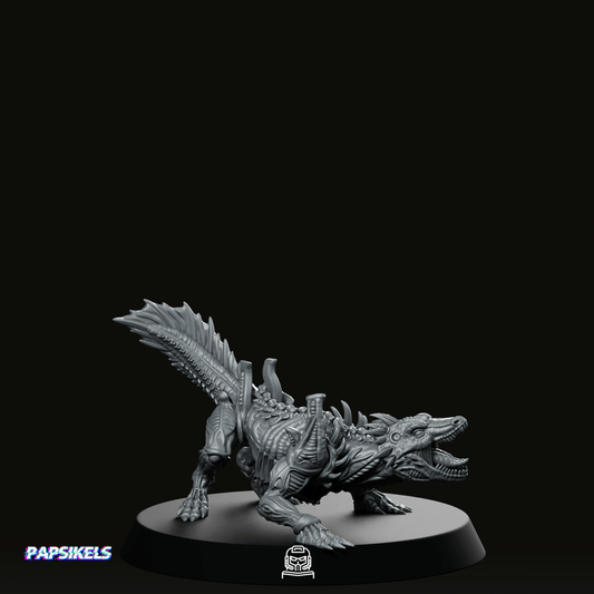 Reptilelike Xenomorph Natural Predator 4 Miniature - Papsikels Miniatures - We Print Miniatures