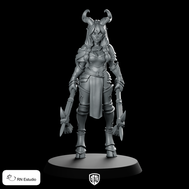 Satira Miniature Horned Warrior