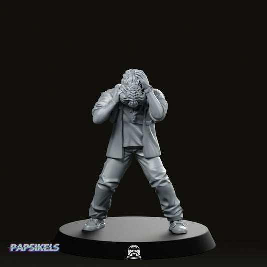 Scavenger Leader Victim Miniature - Papsikels Miniatures - We Print Miniatures