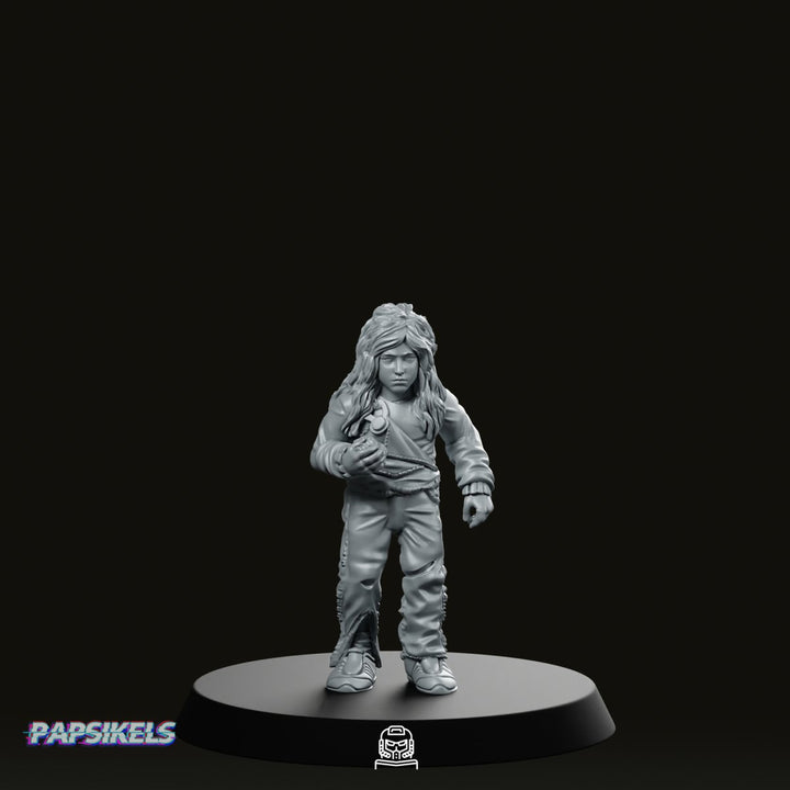 Surrogate Child, figurine de saboteur science-fiction cyberpunk