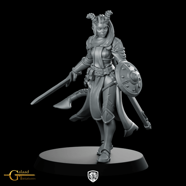 Tiefling Knight Miniature Horned Shieldmaiden Duellist - Galaad - We Print Miniatures