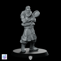 Viking InnKeeper Miniature Grumpy Tavern NPC Frying - Pan - CastNPlay - We Print Miniatures