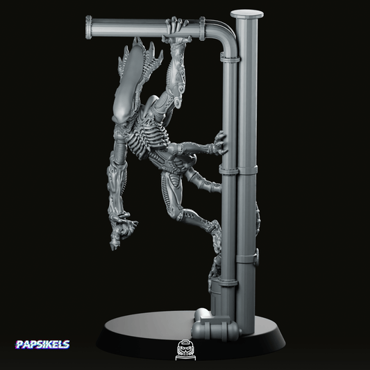 Xeno Gorilla Carnage Miniature - Papsikels Miniatures - We Print Miniatures