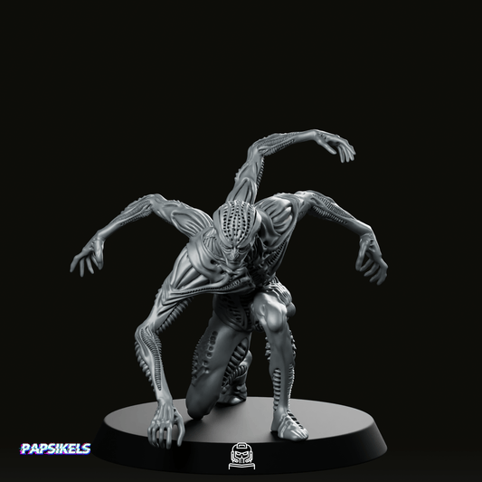 Xeno Human Hybrid Evolution 2 Miniature - Papsikels Miniatures - We Print Miniatures