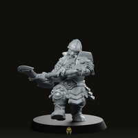 Dwarf B with Axe Miniature