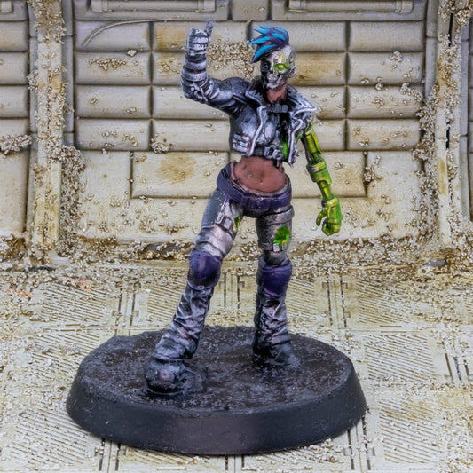 E 900 Heroes Never Die Miniature - We Print Miniatures