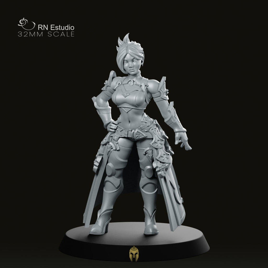 Fantasy Female Lolissa Bladeguard Miniature