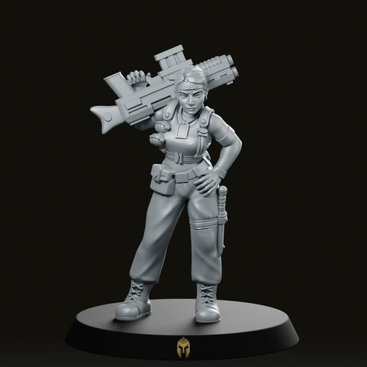 Female Soldier with Gun on Shoulder - We Print Miniatures -Onmioji