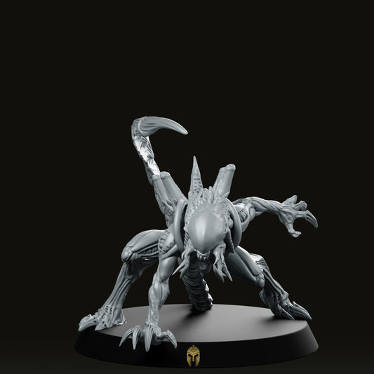 Gigerian Skull Hunter Hybrid F Miniature - We Print Miniatures -Papsikels Miniatures