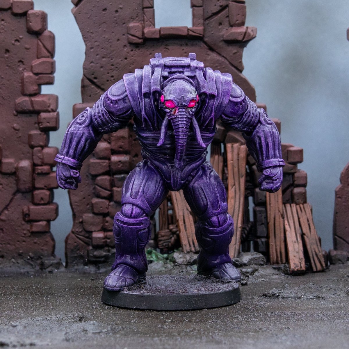Omega Buster A Miniature - We Print Miniatures -Papsikels Miniatures