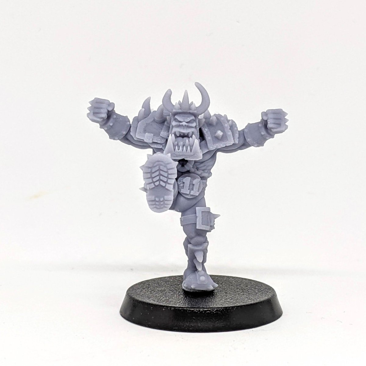 Orc Blitzer 1 Miniature - We Print Miniatures -RN Estudio