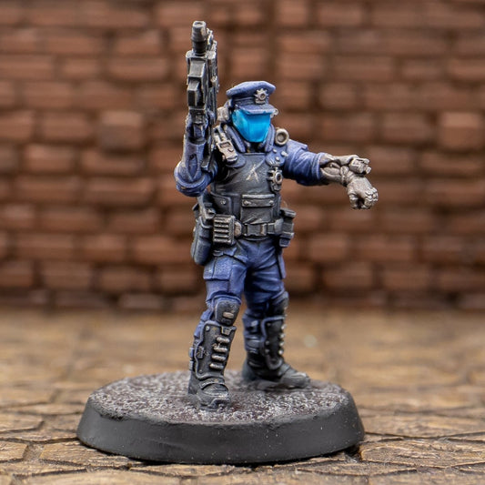 Senior Pcpd Police Officer Miniature - We Print Miniatures -Papsikels Miniatures