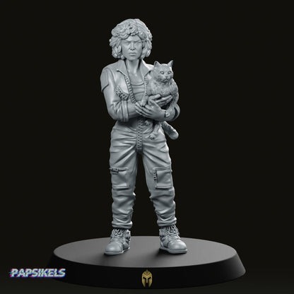 Space Crew Hyperiox Warrant Officer Miniature - We Print Miniatures -Papsikels Miniatures